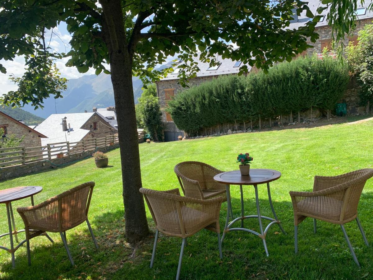 El Xalet De Tauell Hotel Rural Extérieur photo