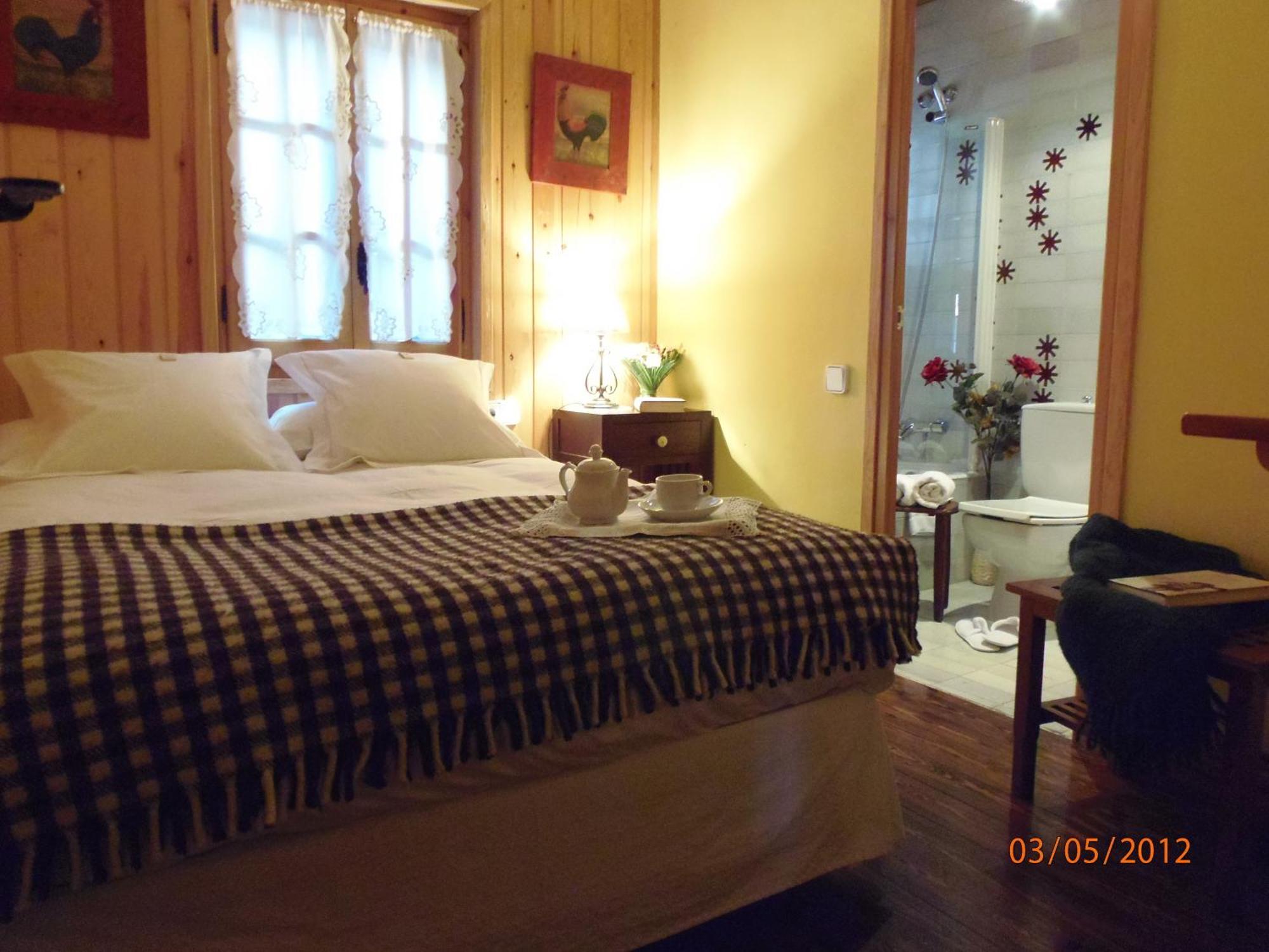 El Xalet De Tauell Hotel Rural Extérieur photo
