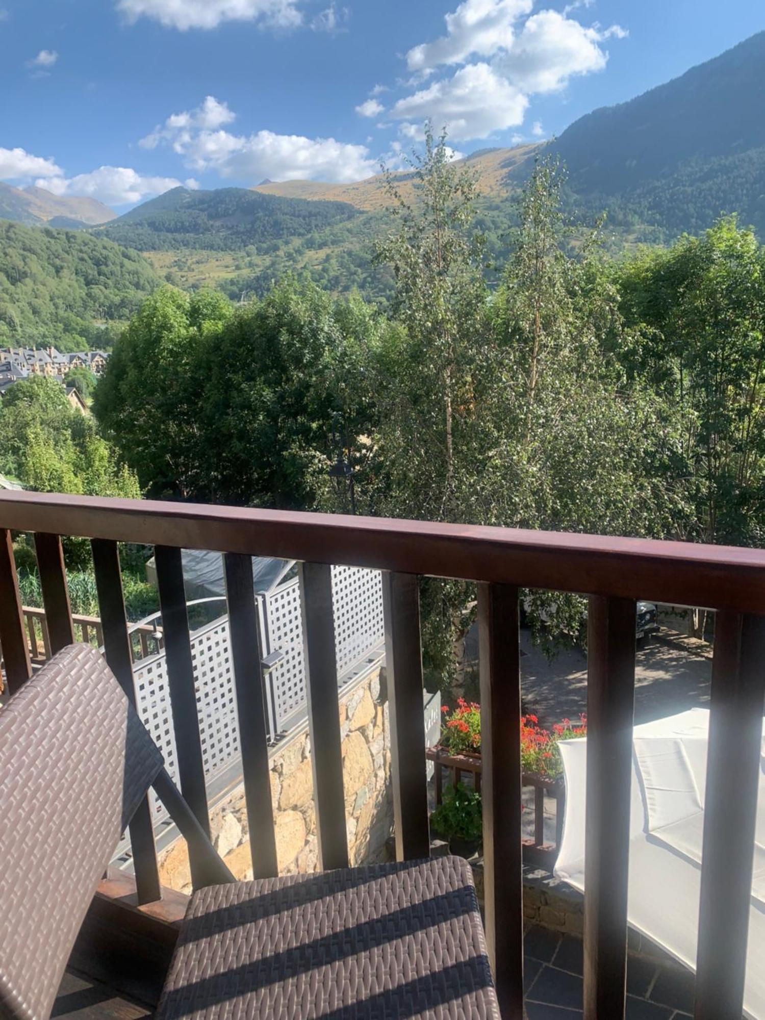 El Xalet De Tauell Hotel Rural Extérieur photo