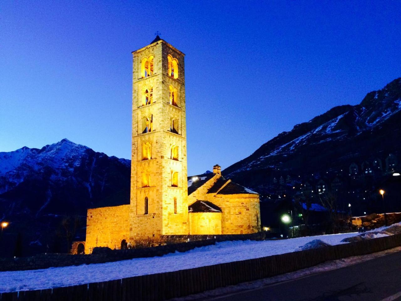 El Xalet De Tauell Hotel Rural Extérieur photo