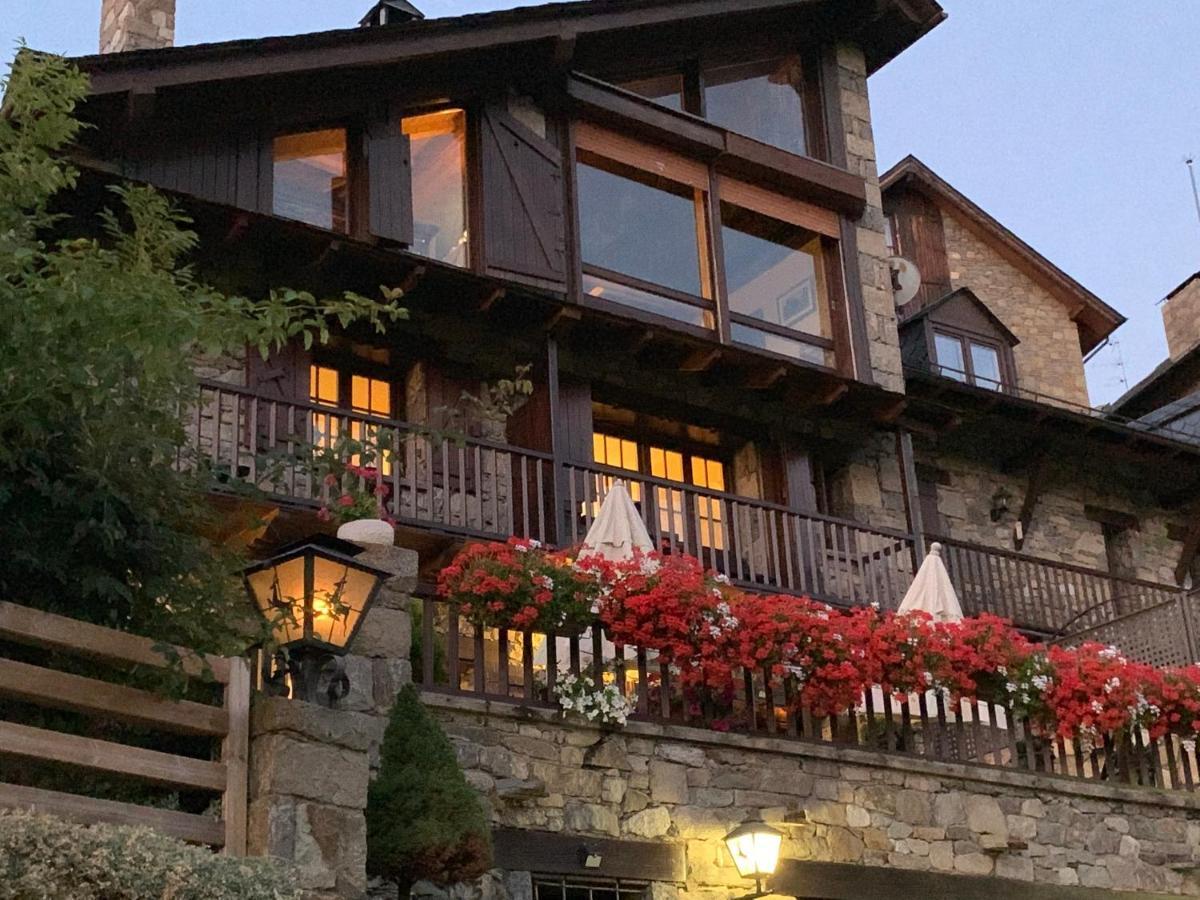 El Xalet De Tauell Hotel Rural Extérieur photo